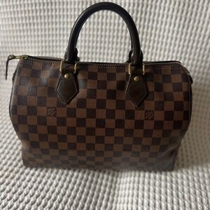 Louis Vuitton Speedy 30